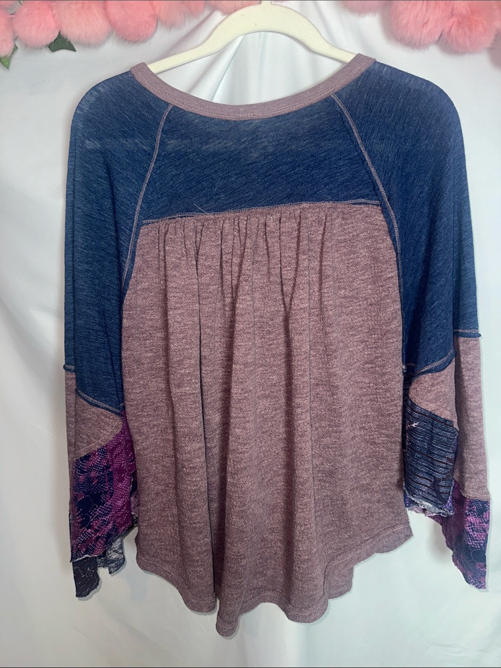 We The Free Long Sleeve Raglan Top in Mauve and Navy - Picture 7 of 7